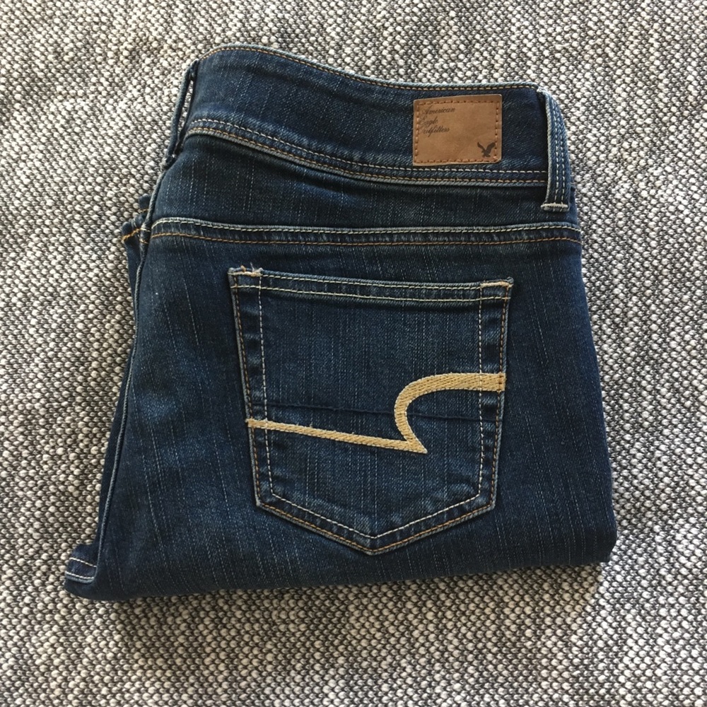 American Eagle Bootcut Jeans (Size 8)